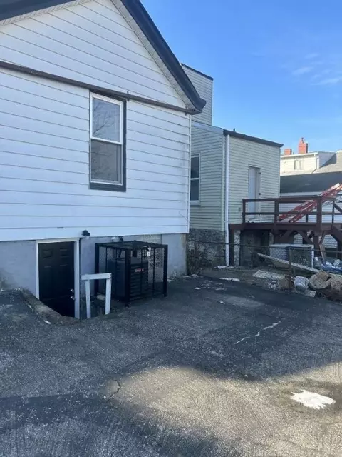 316 E Ross Ave, Cincinnati, OH 45217 photo 3