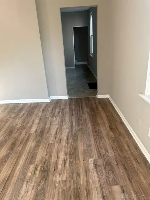 316 E Ross Ave, Cincinnati, OH 45217 photo 4