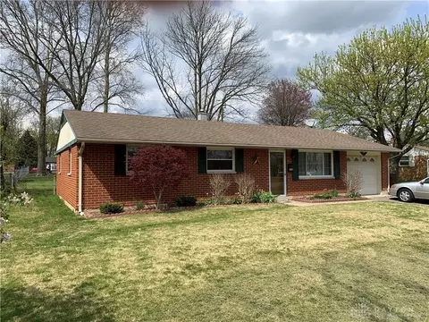925 Pool Ave, Vandalia, OH 45377