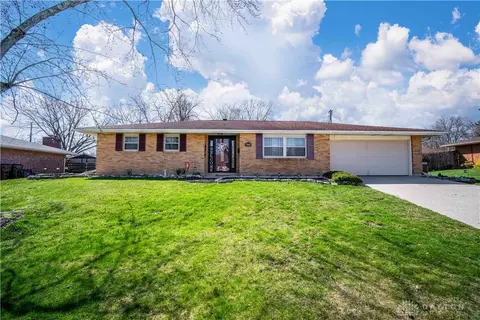 6449 Woodville Dr, Dayton, OH 45414