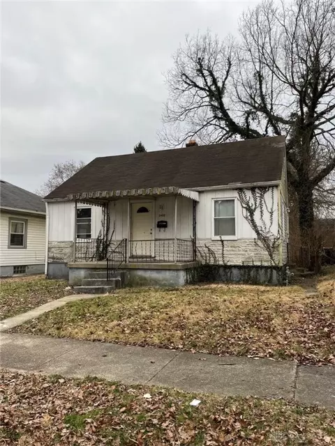 2408 Greenway St, Dayton, OH 45417