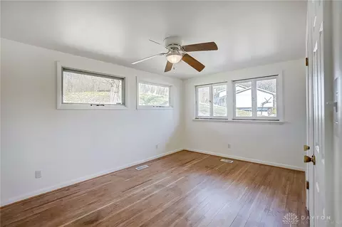 Bedroom - 600 White Oak Dr, Springfield, OH 45504 photo 3 of 6