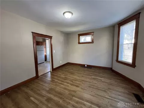 608 Orient Ave, Cincinnati, OH 45232 photo 5