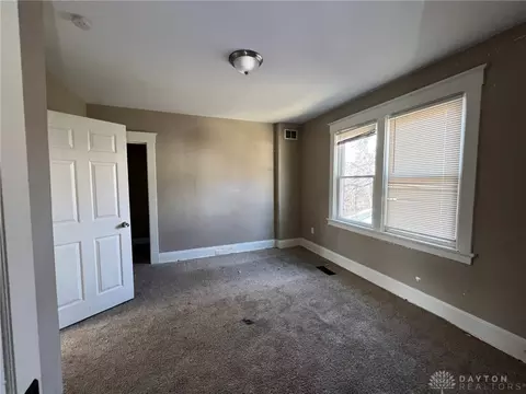 608 Orient Ave, Cincinnati, OH 45232 photo 10