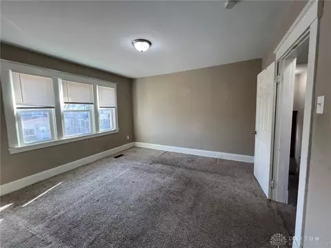 608 Orient Ave, Cincinnati, OH 45232 photo 8