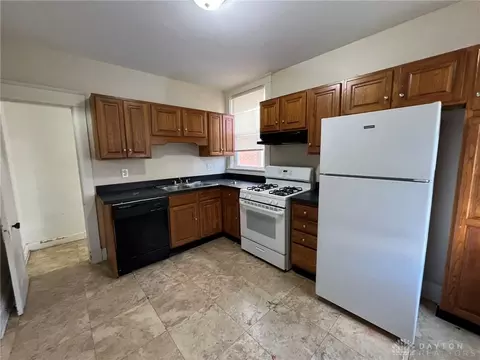 608 Orient Ave, Cincinnati, OH 45232 photo 7