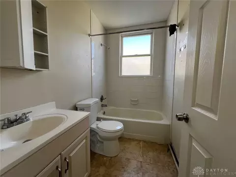 608 Orient Ave, Cincinnati, OH 45232 photo 9