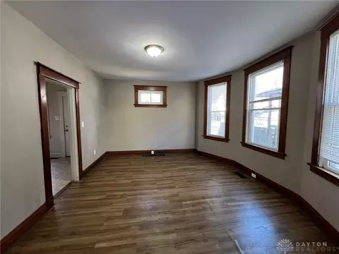608 Orient Ave, Cincinnati, OH 45232 photo 4