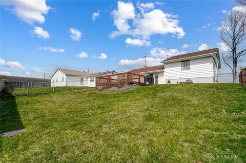 670 E 4th St, Franklin, OH 45005 photo 32