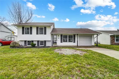 670 E 4th St, Franklin, OH 45005