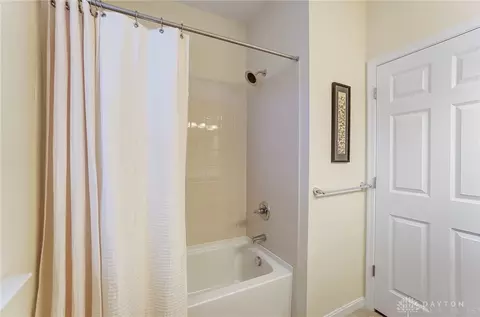 6240 Post Oak Ln, Maineville, OH 45039 photo 24