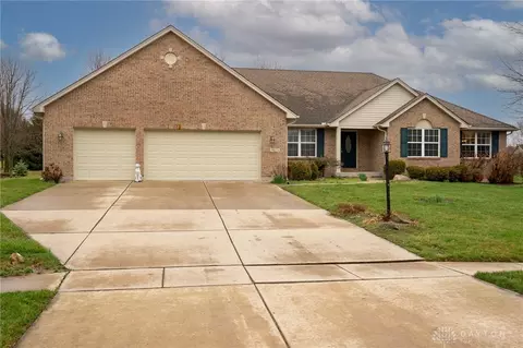 9275 Somerset Ct, Centerville, OH 45458 photo 32