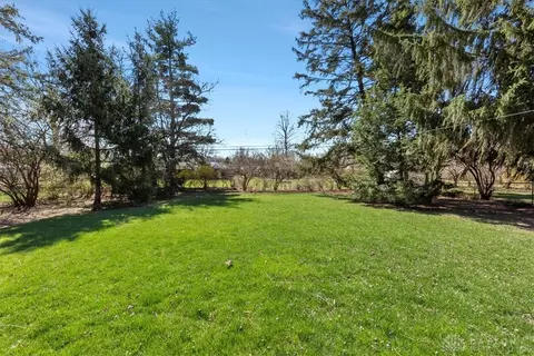 1048 Donson Dr, Kettering, OH 45429 photo 29