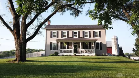 311 Brush Row Rd, Xenia, OH 45385