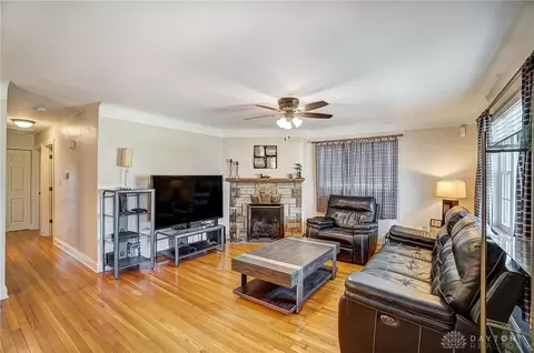 1904 Echo Wood Ct, Kettering, OH 45429 photo 7