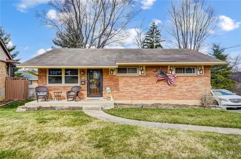 3106 Rockacres Ct, Cincinnati, OH 45239