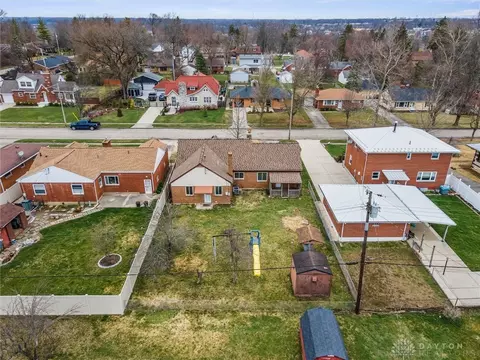 1420 Pinecrest Dr, Dayton, OH 45414 photo 17