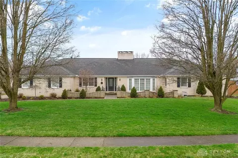 625 Mary Ln, Miamisburg, OH 45342
