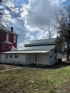 9 N East St, Gratis, OH 45330 photo 4