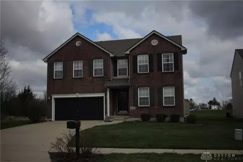 1200 Kern Dr, Germantown, OH 45327