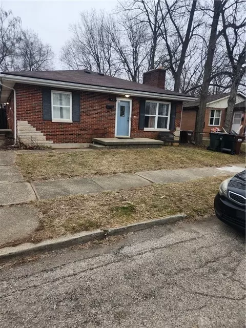 611 9th Ave, Middletown, OH 45044