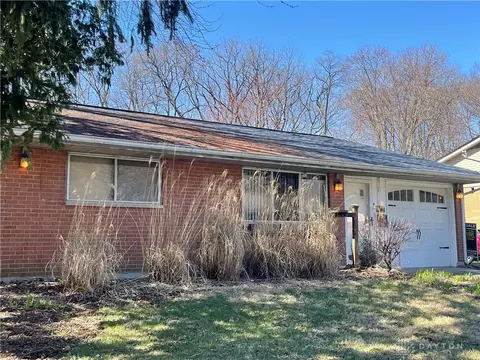 5439 Northcutt Pl, Dayton, OH 45414