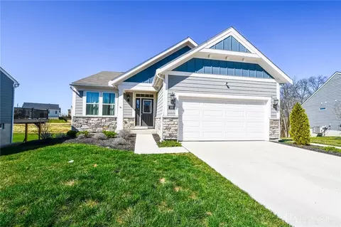 1918 Prestwick Bnd, Miamisburg, OH 45342