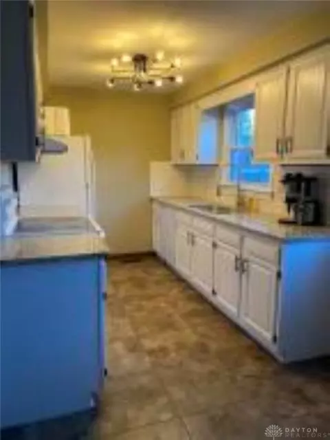 1036 Cheyenne Ave, Springfield, OH 45503 photo 5