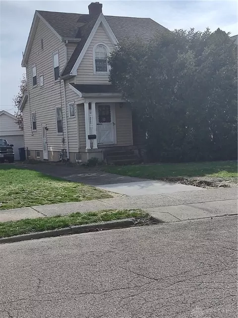 128 E Beechwood Ave, Dayton, OH 45405