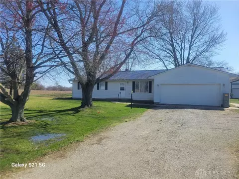 9753 Childrens Home Bradford Rd, Bradford, OH 45308