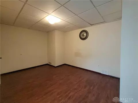 1105 W High St, Springfield, OH 45506 photo 9