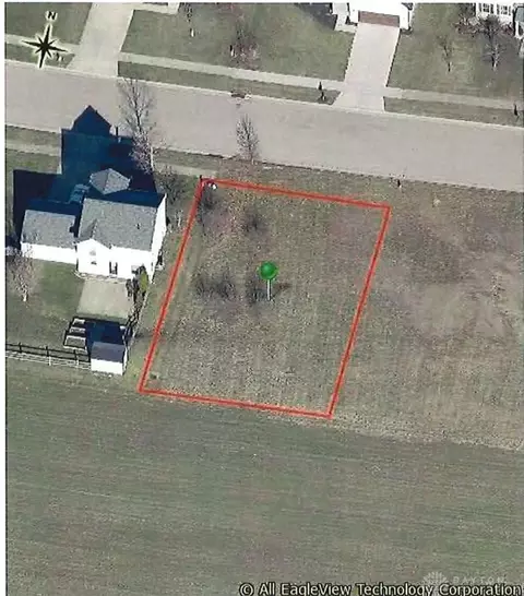 27 Gardenia Dr, Oxford, OH 45056