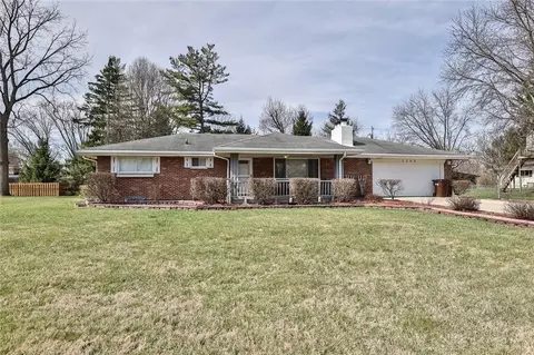 1185 Fergus Dr, Beavercreek, OH 45430