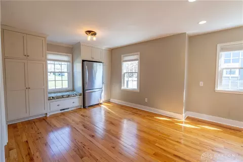 615 N Tanglewood Dr, Springfield, OH 45504 photo 8