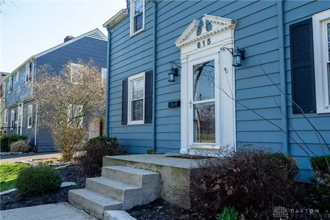615 N Tanglewood Dr, Springfield, OH 45504 photo 2