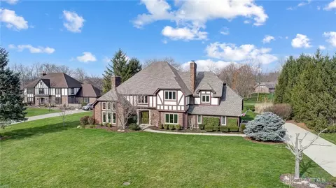 8867 Winton Hills Ct, Springboro, OH 45066