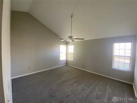 140 Queens Xing, Centerville, OH 45458 photo 7