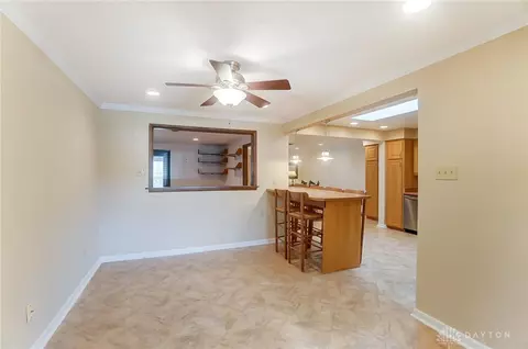 929 E David Rd, Dayton, OH 45429 photo 12