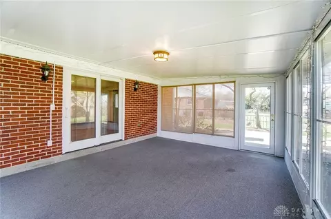 929 E David Rd, Dayton, OH 45429 photo 40
