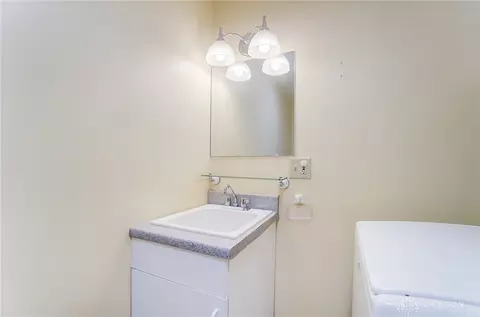 929 E David Rd, Dayton, OH 45429 photo 37