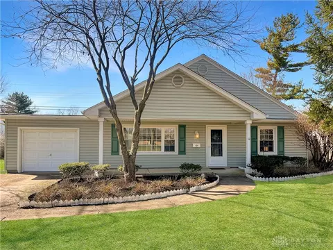 3823 Ackerman Blvd, Dayton, OH 45429