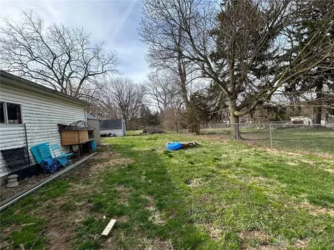 1131 Beacon St, Springfield, OH 45505 photo 4