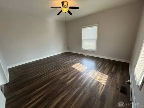 1131 Beacon St, Springfield, OH 45505 photo 23