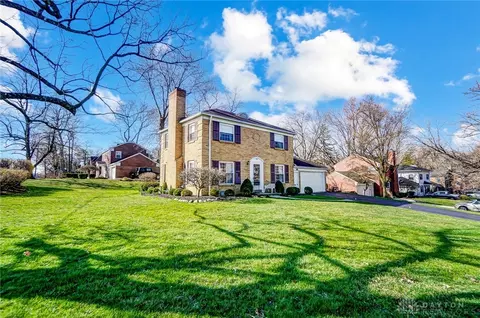 100 Winding Way, Kettering, OH 45429 photo 4