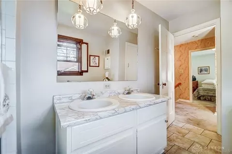 100 Winding Way, Kettering, OH 45429 photo 35