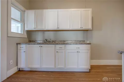 552-554 E Cecil, Springfield, OH 45503 photo 11