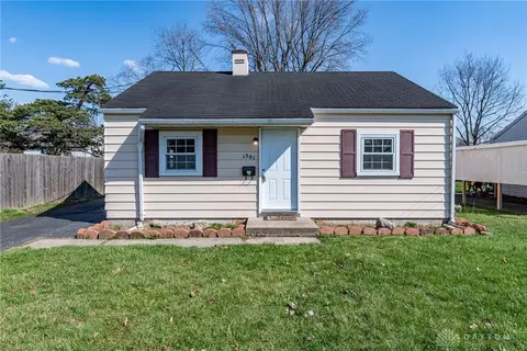 1501 Park Dr, Middletown, OH 45044