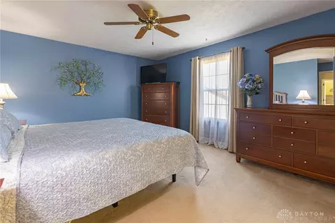 1051 Hyde Park Dr, Centerville, OH 45429 photo 28