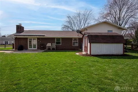 1051 Hyde Park Dr, Centerville, OH 45429 photo 41