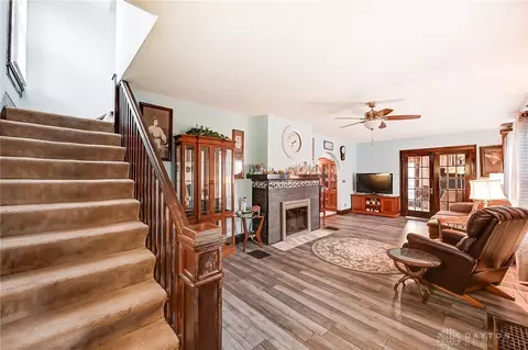 2765 E High St, Springfield, OH 45505 photo 22